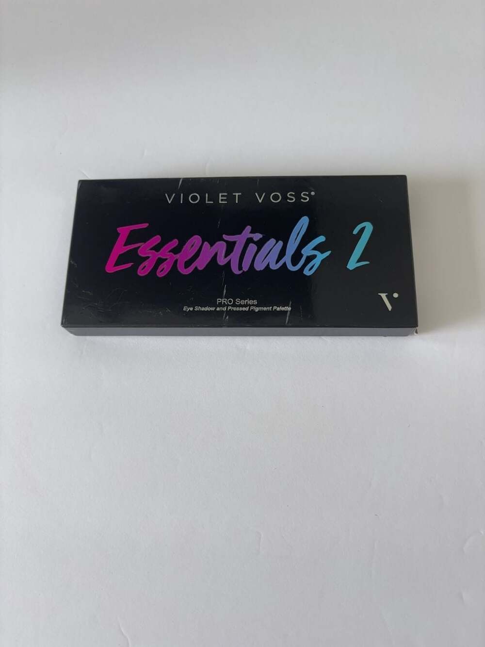 Violet Voss Essentials 2 Pro Series Eye Shadow and Pressed Pigment Palette NEW
